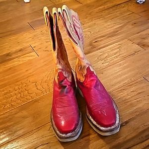 Lucchese Bright Red Square Toe Boots. 7B.